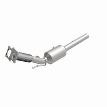 Load image into Gallery viewer, Magnaflow 06-09 Volkswagen Beetle 2.5L Direct Fit Converter
