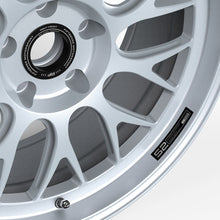 Load image into Gallery viewer, Photo - Primary
