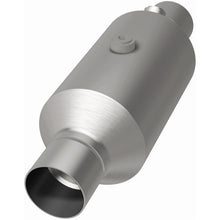 Load image into Gallery viewer, Magnaflow 2.25 w/dual O2 5in. Spun Universal Converter
