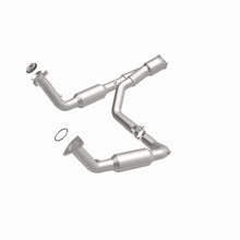 Load image into Gallery viewer, MagnaFlow Conv Direct Fit 07-09 Chevy Trailblazer SS 6.0L V8
