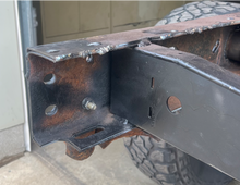 Load image into Gallery viewer, Rustbuster 1999-2006 Chevy Silverado 1500 Rear Frame Crossmember
