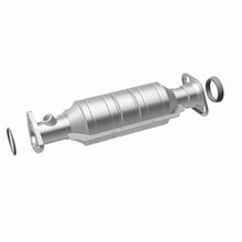 Load image into Gallery viewer, MagnaFlow Conv DF 1998 Honda Odyssey 2.3L
