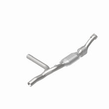 Load image into Gallery viewer, MagnaFlow Conv DF 01-03 Ford F150 5.4L Passenger Side

