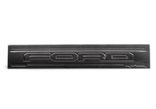Load image into Gallery viewer, Ford Racing FRPM-16600-FG Ford Racing 21-24 Ford F150 Raptor Carbon Fiber Tailgate Panel - Gloss
