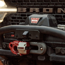 Load image into Gallery viewer, Ford Racing FRPM-1821-UHR Ford Racing Factor 55 UltraHook w/Rope Guard - Red
