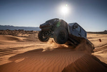 Load image into Gallery viewer, FOX FOX883-26-082 Fox 20-Up Gladiator 3.0 Factory Race Bypass R/R DSC Front Shock 3.5-4.5in. Lift - Requires Front D/S

