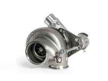 Load image into Gallery viewer, Garrett GRT880707-5006S Garrett G35-1050 Turbocharger 1.01 A/R O/V V-Band In/Out - Internal WG (Standard Rotation)

