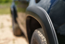 Load image into Gallery viewer, Husky Liners HSL2804985 Husky Liners 15-20 Chevrolet Colorado (Excl. ZR2) Fender Flares 4pc - Black
