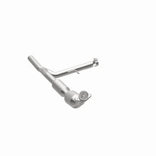 Load image into Gallery viewer, Magnaflow Catalytic Converter Direct Fit Magnaflow 04-05 Ford F-150 5.4L Direct Fit Converter
