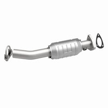 Load image into Gallery viewer, Magnaflow Catalytic Converter Direct Fit Magnaflow 04-05 Suzuki Forenza 2.0L Direct Fit Converter
