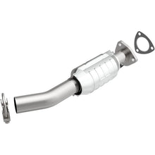 Load image into Gallery viewer, Magnaflow Catalytic Converter Direct Fit Magnaflow 04-05 Suzuki Forenza 2.0L Direct Fit Converter
