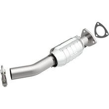 Load image into Gallery viewer, Magnaflow Catalytic Converter Direct Fit Magnaflow 04-05 Suzuki Forenza 2.0L Direct Fit Converter
