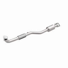 Load image into Gallery viewer, Magnaflow Catalytic Converter Direct Fit Magnaflow 04-06 Hyundai Elantra 2.0L Direct Fit Converter
