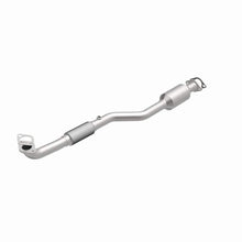 Load image into Gallery viewer, Magnaflow Catalytic Converter Direct Fit Magnaflow 04-06 Hyundai Elantra 2.0L Direct Fit Converter
