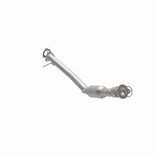 Load image into Gallery viewer, Magnaflow Catalytic Converter Direct Fit Magnaflow 05-06 Chevrolet Equinox 3.4L Direct Fit Converter
