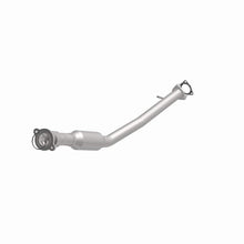 Load image into Gallery viewer, Magnaflow Catalytic Converter Direct Fit Magnaflow 05-06 Chevrolet Equinox 3.4L Direct Fit Converter

