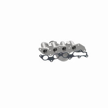 Load image into Gallery viewer, Magnaflow Catalytic Converter Direct Fit Magnaflow 05-06 Ford Focus 2.0L Direct Fit Converter
