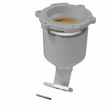 Load image into Gallery viewer, Magnaflow Catalytic Converter Direct Fit Magnaflow 05-06 Nissan Maxima 3.5L Direct Fit Converter
