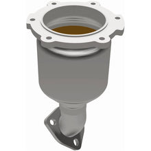 Load image into Gallery viewer, Magnaflow Catalytic Converter Direct Fit Magnaflow 05-06 Nissan Maxima 3.5L Direct Fit Converter
