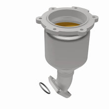 Load image into Gallery viewer, Magnaflow Catalytic Converter Direct Fit Magnaflow 05-06 Nissan Maxima 3.5L Direct Fit Converter
