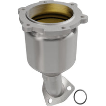 Load image into Gallery viewer, Magnaflow Catalytic Converter Direct Fit Magnaflow 05-06 Nissan Maxima 3.5L Direct Fit Converter
