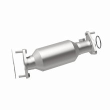 Load image into Gallery viewer, Magnaflow Catalytic Converter Direct Fit Magnaflow 05-06 Nissan Pathfinder 4.0L Direct Fit Converter
