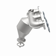 Load image into Gallery viewer, Magnaflow Catalytic Converter Direct Fit Magnaflow 05-07 Toyota Avalon 3.5L Direct Fit Converter
