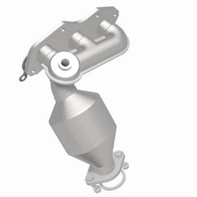 Load image into Gallery viewer, Magnaflow Catalytic Converter Direct Fit Magnaflow 05-07 Toyota Avalon 3.5L Direct Fit Converter
