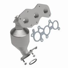 Load image into Gallery viewer, Magnaflow Catalytic Converter Direct Fit Magnaflow 05-07 Toyota Avalon 3.5L Direct Fit Converter
