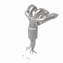 Load image into Gallery viewer, Magnaflow Catalytic Converter Direct Fit Magnaflow 05-08 Ford Escape 2.3L Direct Fit Converter
