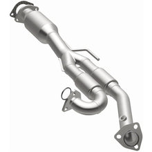 Load image into Gallery viewer, Magnaflow Catalytic Converter Direct Fit Magnaflow 05-08 Nissan Maxima 3.5L Direct Fit Converter
