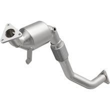 Load image into Gallery viewer, Magnaflow Catalytic Converter Direct Fit Magnaflow 07-08 Audi Q7 3.6L Direct Fit Converter

