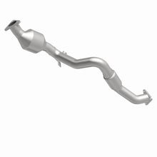 Load image into Gallery viewer, Magnaflow Catalytic Converter Direct Fit Magnaflow 07-08 Audi Q7 3.6L Direct Fit Converter
