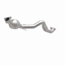 Load image into Gallery viewer, Magnaflow Catalytic Converter Direct Fit Magnaflow 07-08 Audi Q7 3.6L Direct Fit Converter
