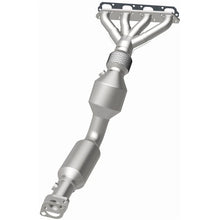 Load image into Gallery viewer, Magnaflow Catalytic Converter Direct Fit Magnaflow 07-08 Mini Cooper 1.6L Direct Fit Catalytic Converter
