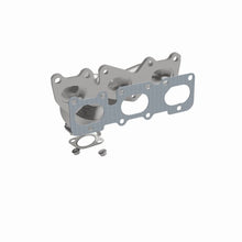 Load image into Gallery viewer, Magnaflow Catalytic Converter Direct Fit Magnaflow 07-09 Hyundai Santa Fe 3.3L Direct Fit Converter
