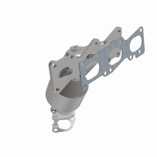 Load image into Gallery viewer, Magnaflow Catalytic Converter Direct Fit Magnaflow 07-09 Hyundai Santa Fe 3.3L Direct Fit Converter
