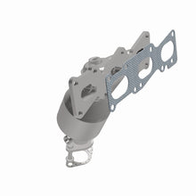 Load image into Gallery viewer, Magnaflow Catalytic Converter Direct Fit Magnaflow 07-09 Hyundai Santa Fe 3.3L Direct Fit Converter

