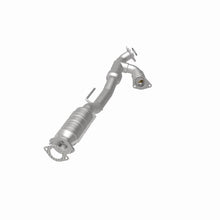 Load image into Gallery viewer, Magnaflow Catalytic Converter Direct Fit Magnaflow 07-09 Nissan Altima 3.5L Direct Fit Converter
