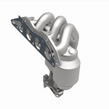 Load image into Gallery viewer, Magnaflow Catalytic Converter Direct Fit MagnaFlow 07-14 Mitsubishi Eclipse 2.4L Direct Fit CARB Compliant Catalytic Converter
