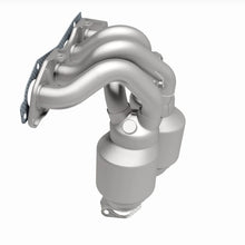 Load image into Gallery viewer, Magnaflow Catalytic Converter Direct Fit MagnaFlow 07-14 Mitsubishi Eclipse 2.4L Direct Fit CARB Compliant Catalytic Converter
