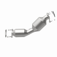 Load image into Gallery viewer, Magnaflow Catalytic Converter Direct Fit Magnaflow 09-12 Infiniti FX35 3.5L Direct Fit Converter
