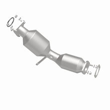 Load image into Gallery viewer, Magnaflow Catalytic Converter Direct Fit Magnaflow 09-12 Infiniti FX35 3.5L Direct Fit Converter
