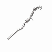 Load image into Gallery viewer, Magnaflow Catalytic Converter Direct Fit Magnaflow 09-13 Volkswagen Tiguan 2.0L Direct Fit Converter
