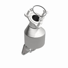 Load image into Gallery viewer, Magnaflow Catalytic Converter Direct Fit Magnaflow 10-11 Buick LaCrosse 3.6L Direct Fit Converter
