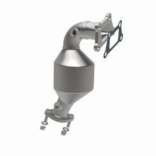 Load image into Gallery viewer, Magnaflow Catalytic Converter Direct Fit MagnaFlow 10-12 Chevrolet Equinox 3.0L  DF Converter
