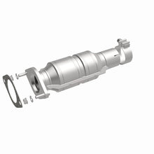 Load image into Gallery viewer, Magnaflow Catalytic Converter Direct Fit Magnaflow 11-12 Chevrolet Malibu 2.4L Direct Fit Converter
