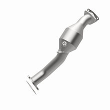 Load image into Gallery viewer, Magnaflow Catalytic Converter Direct Fit Magnaflow 11-15 Audi Q7 3.0L Direct Fit Converter
