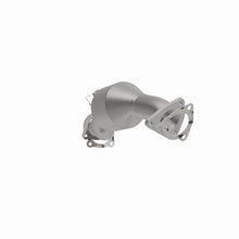 Load image into Gallery viewer, Magnaflow Catalytic Converter Direct Fit Magnaflow 11-15 Audi Q7 3.0L Direct Fit Converter
