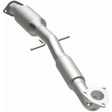 Load image into Gallery viewer, Magnaflow Catalytic Converter Direct Fit Magnaflow 12-13 Buick Verano 2.4L Direct Fit Converter
